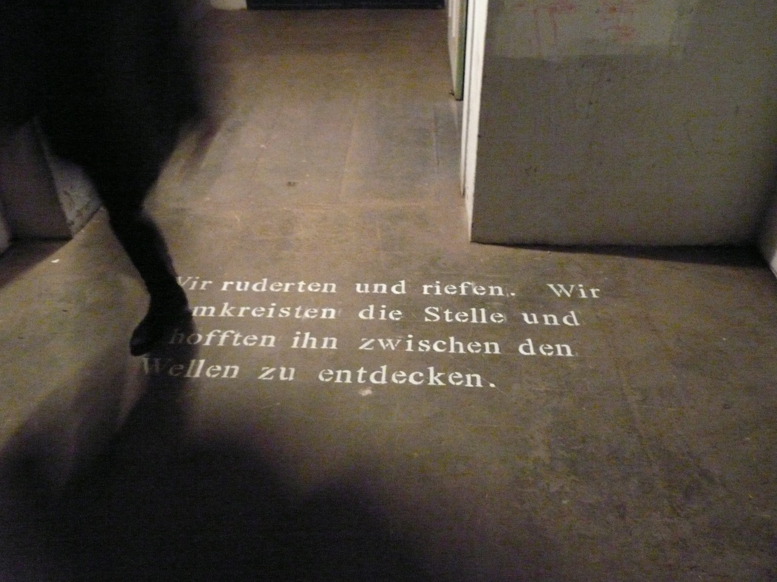 Constanze Böckmann: Boatpeople - Schlauchboot - Schriftarbeit 2013